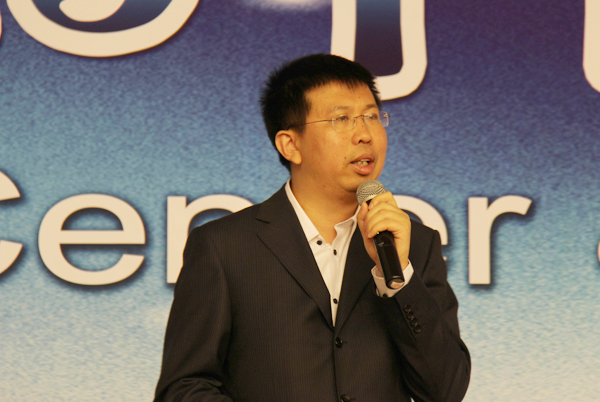 �����|�����������Ƅӻ�(li��n)�W(w��ng)�r���ĺ������İl(f��)չ