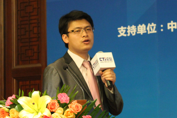 �����h(yu��n)��ͨ�ż��g(sh��)���޹�˾�߼��a(ch��n)Ʒ��(j��ng)�폈Ӣ��